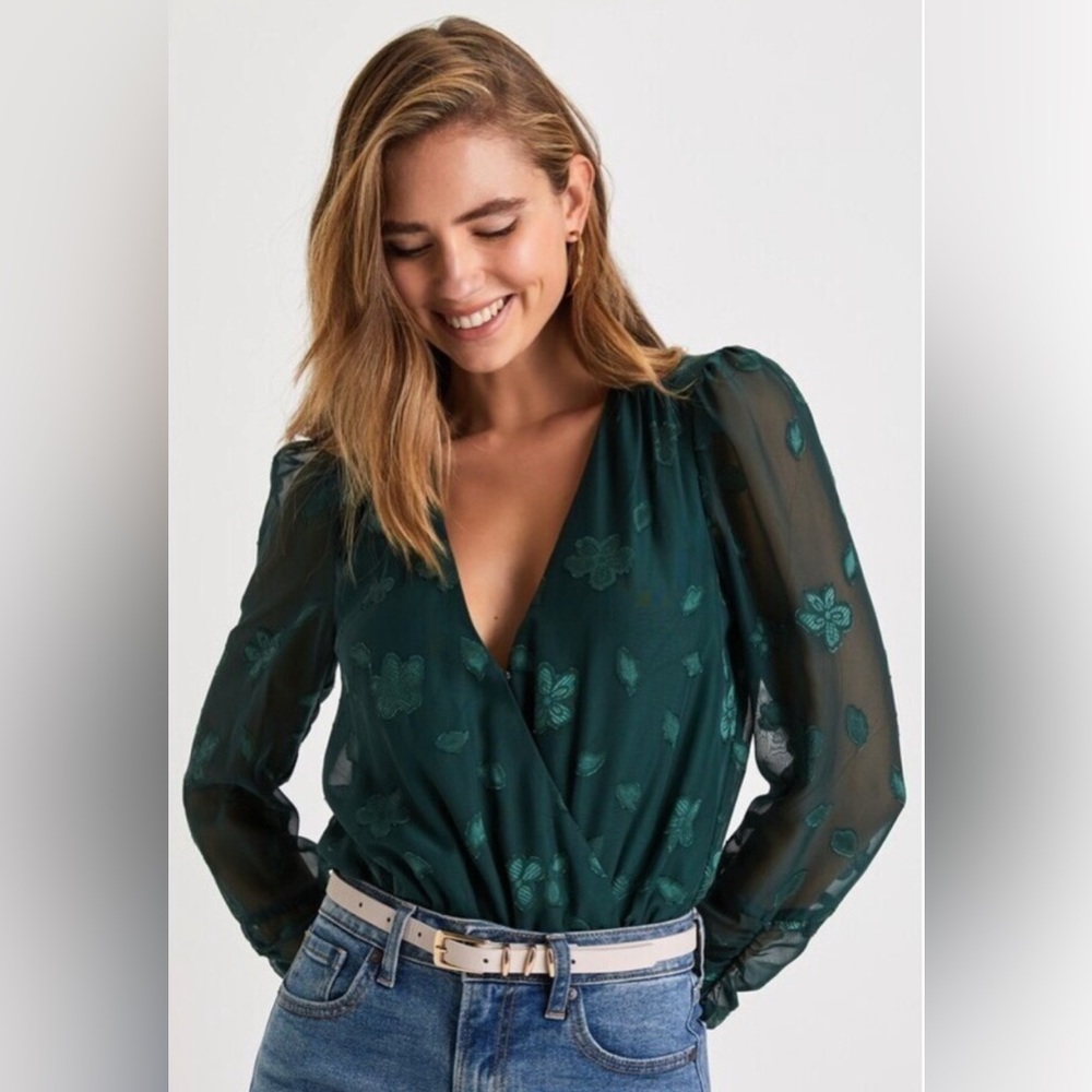 Lulus Charming Purpose Emerald Green Floral Jacquard Surplice Bodysuit Small NEW - Picture 1 of 4